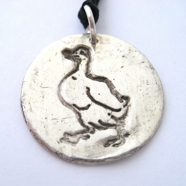 Duck Pure Silver Pendant, Handstamped, Vintage Stamp, Silver Clay on Luulla